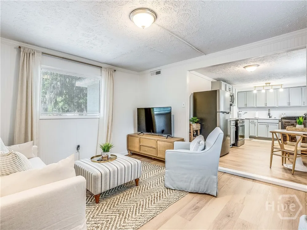 2203 Delesseps Avenue Savannah, GA 31404
