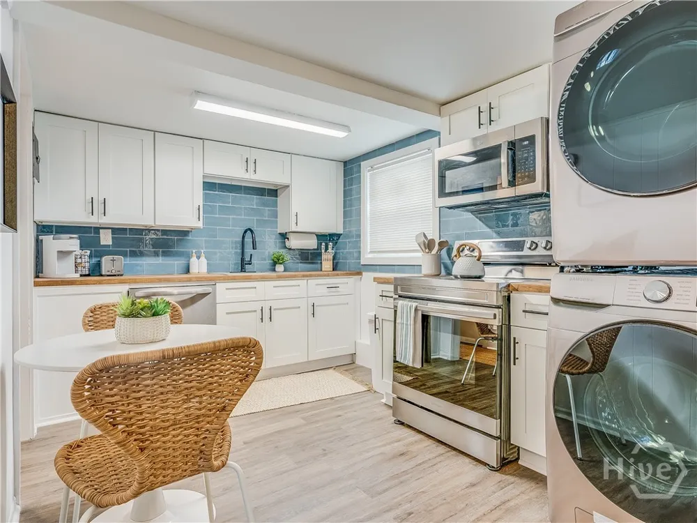 2203 Delesseps Avenue Savannah, GA 31404