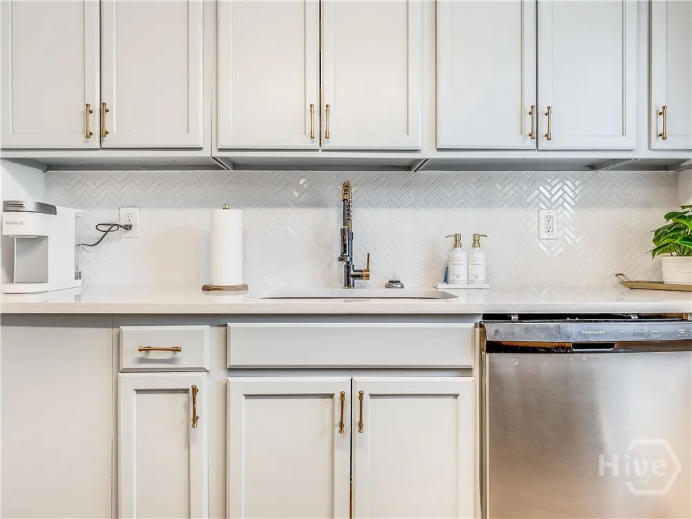 2203 Delesseps Avenue Savannah, GA 31404