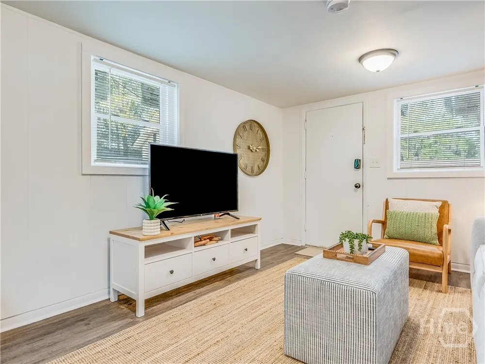 2203 Delesseps Avenue Savannah, GA 31404