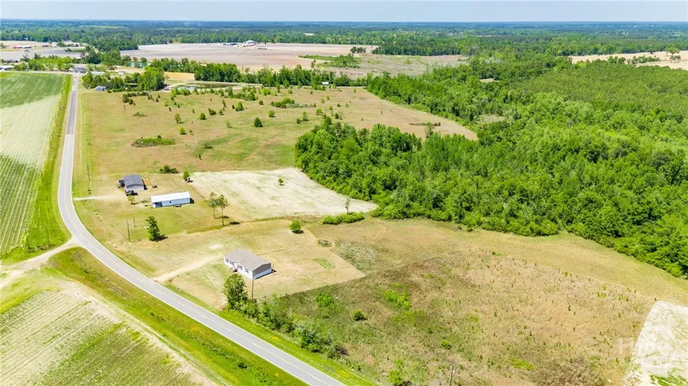 559 Evergreen Church Road Cobbtown, GA 30420