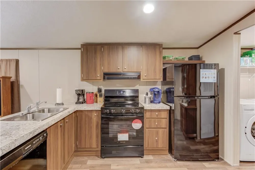 492 Gumlog Creek Martin, GA 30557