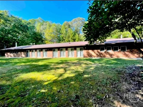 1163 Nickville Road