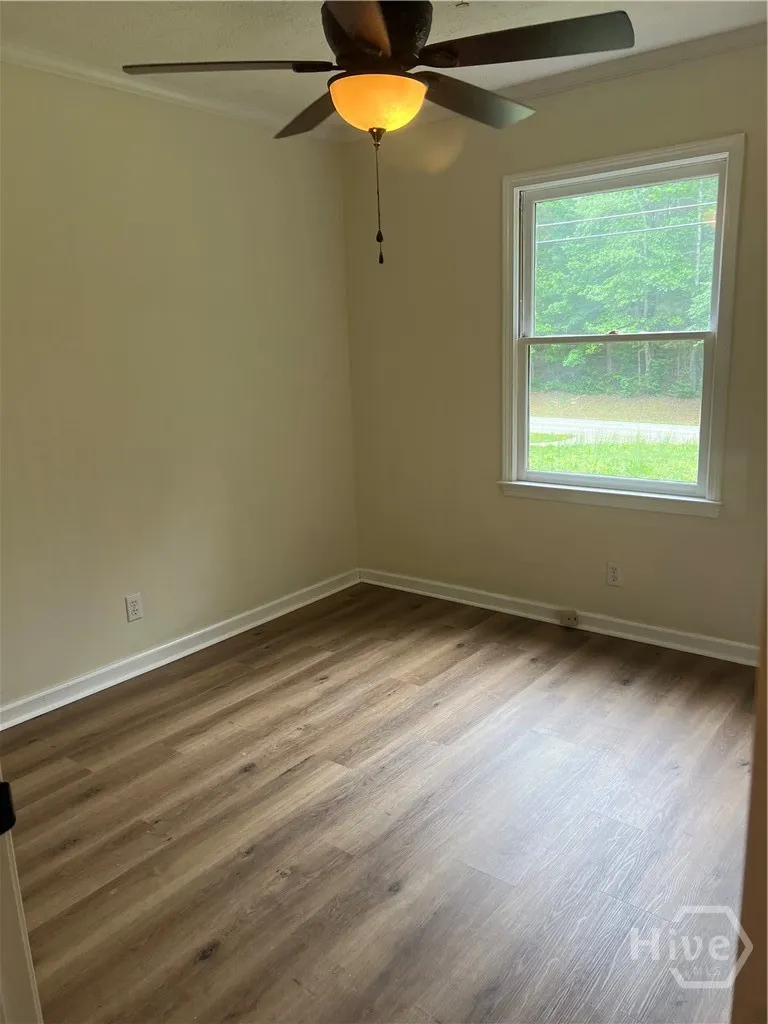 737 Beaverdam Road Winterville, GA 30683