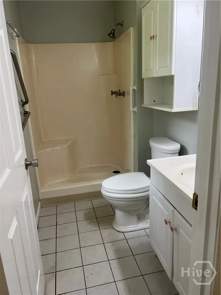 737 Beaverdam Road Winterville, GA 30683