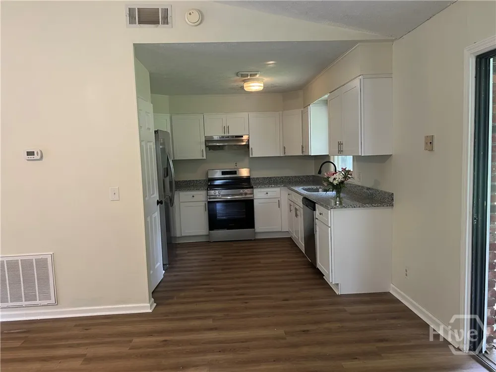737 Beaverdam Road Winterville, GA 30683