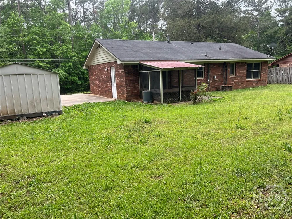 737 Beaverdam Road Winterville, GA 30683