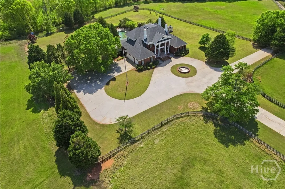 1202 Hodges Circle Mansfield, GA 30055