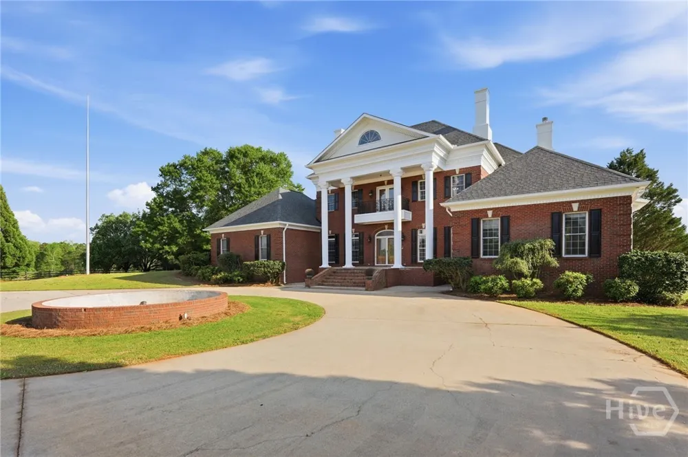 1202 Hodges Circle Mansfield, GA 30055