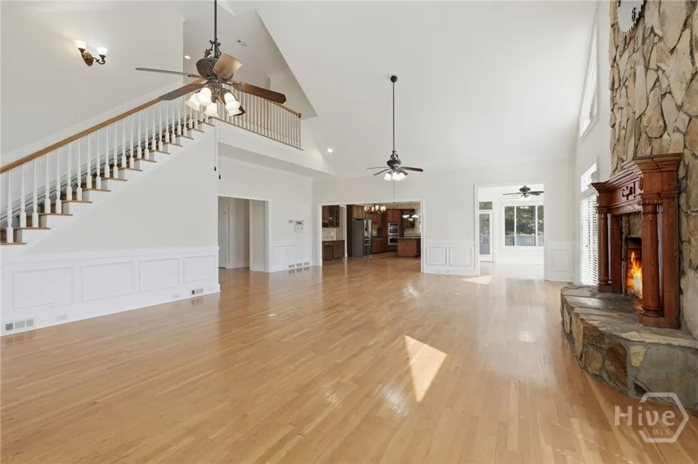 1202 Hodges Circle Mansfield, GA 30055
