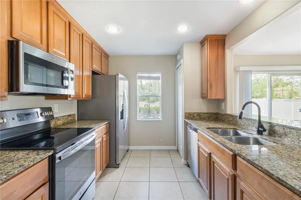 10932 BRICKSIDE COURT #10932 Riverview, FL 33579