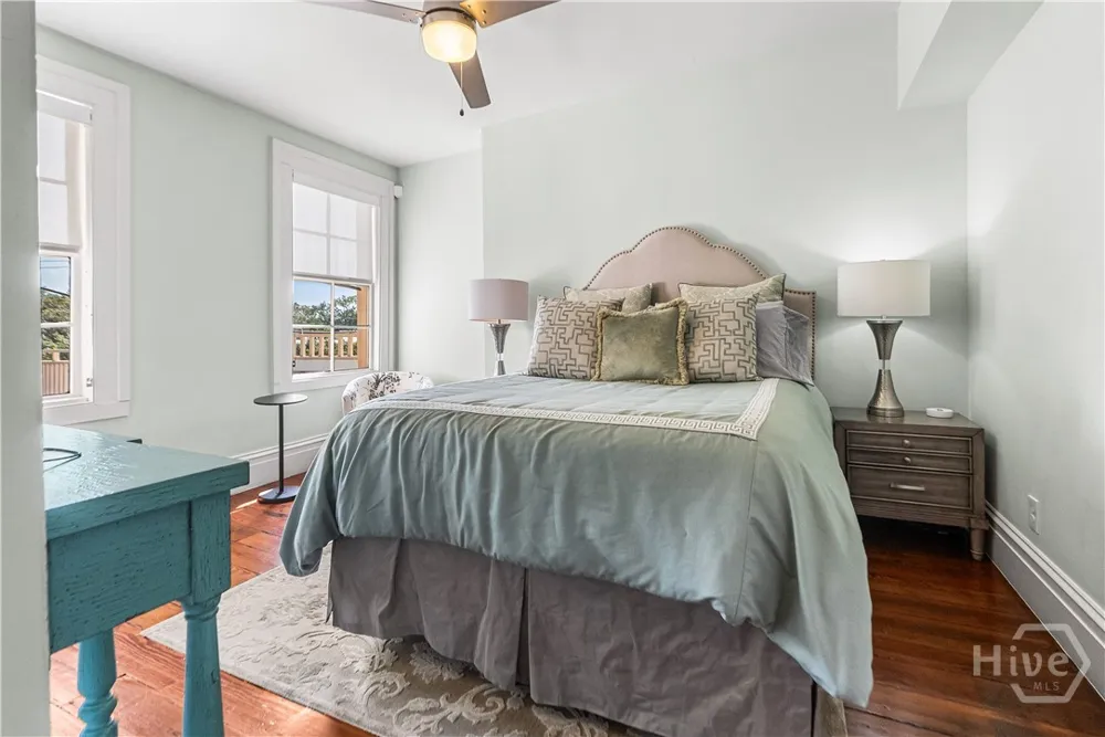 125 W Gordon Street Savannah, GA 31401