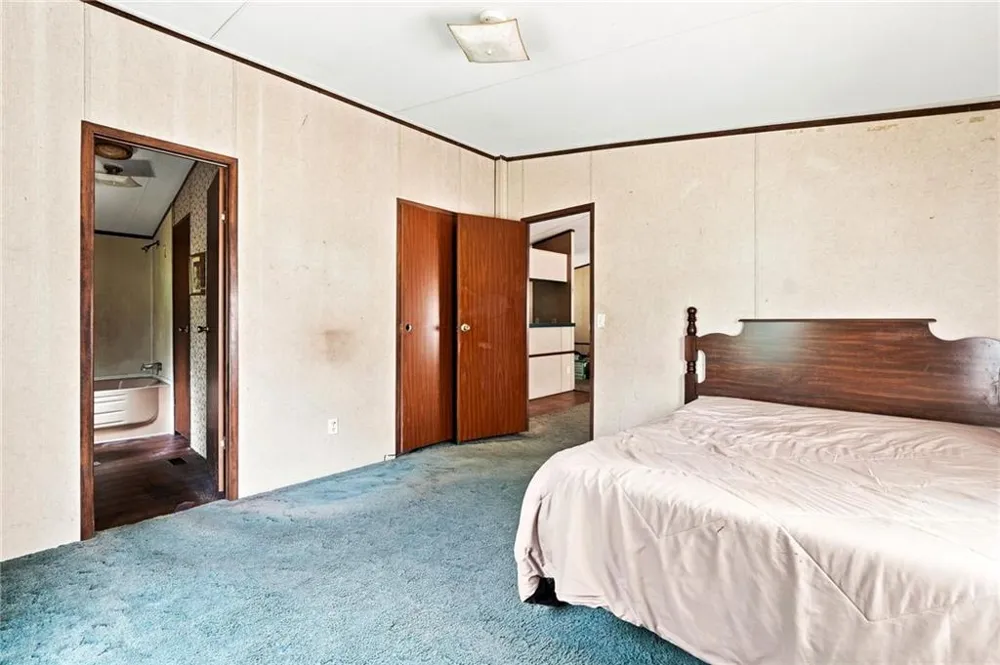 1310 Davis Road W Fairmount, GA 30139