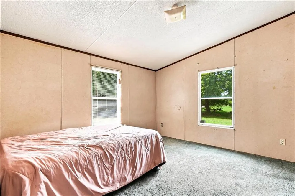 1310 Davis Road W Fairmount, GA 30139