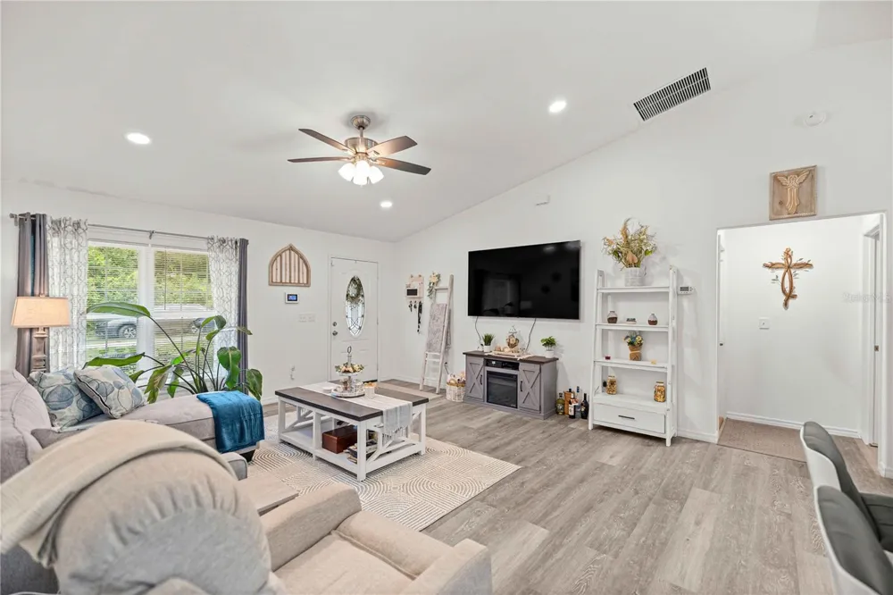 14825 SE 28TH TERRACE Summerfield, FL 34491