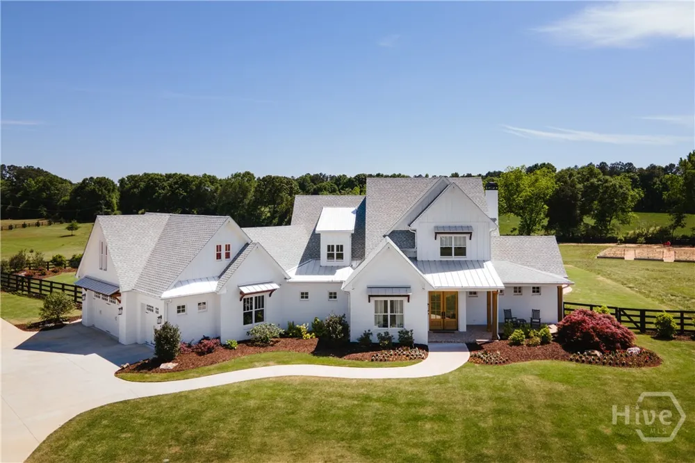 1820 Clover Lane Bishop, GA 30621