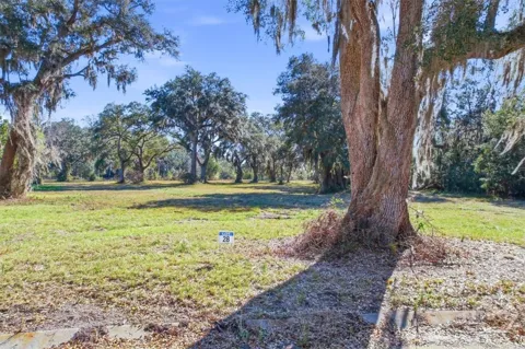 28 Bermuda Bluff Lane