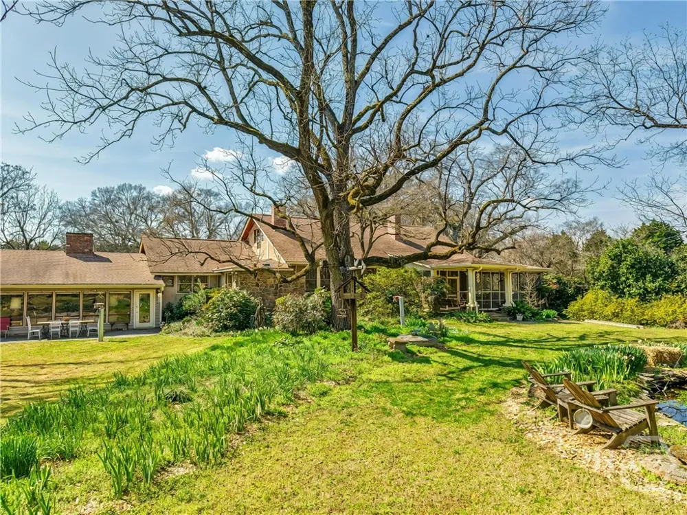 1800 Simonton Bridge Road Watkinsville, GA 30677