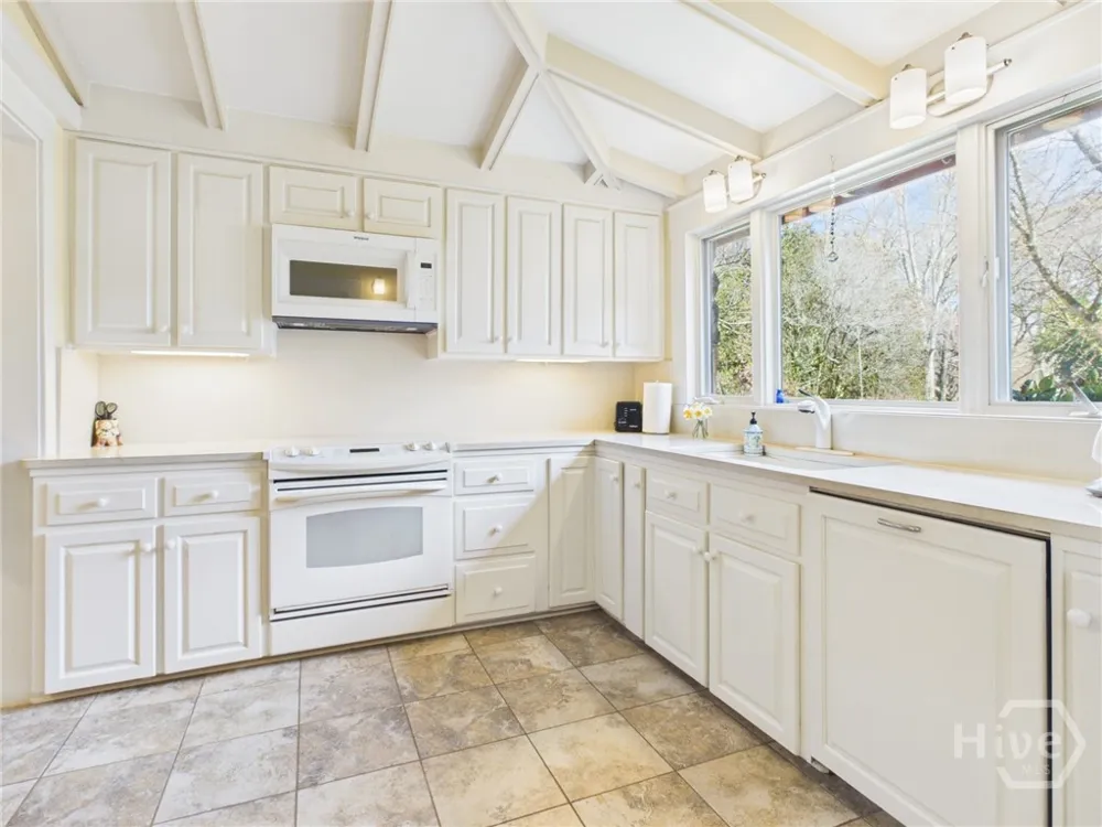 1800 Simonton Bridge Road Watkinsville, GA 30677