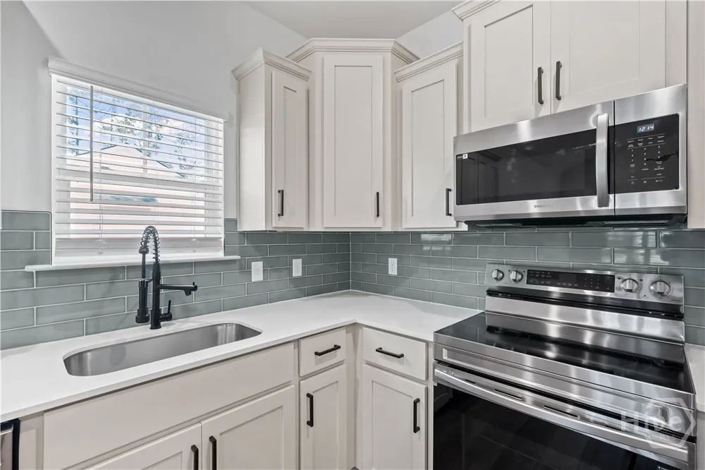 145 Waters Circle Pembroke, GA 31321