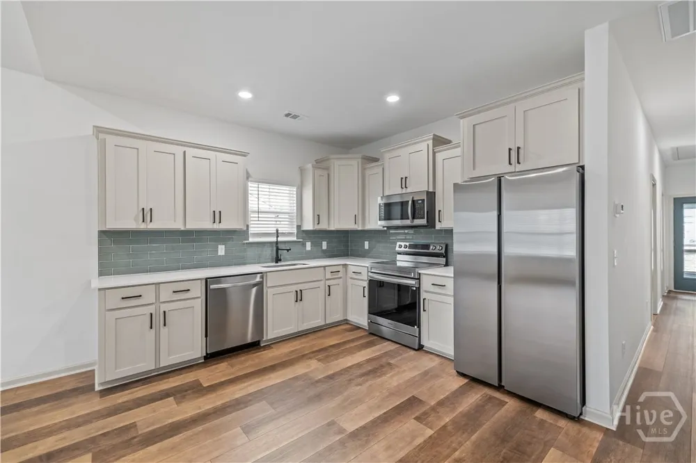 145 Waters Circle Pembroke, GA 31321