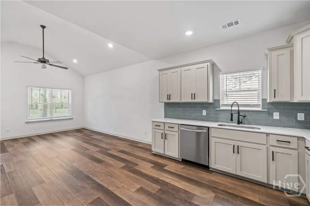 145 Waters Circle Pembroke, GA 31321