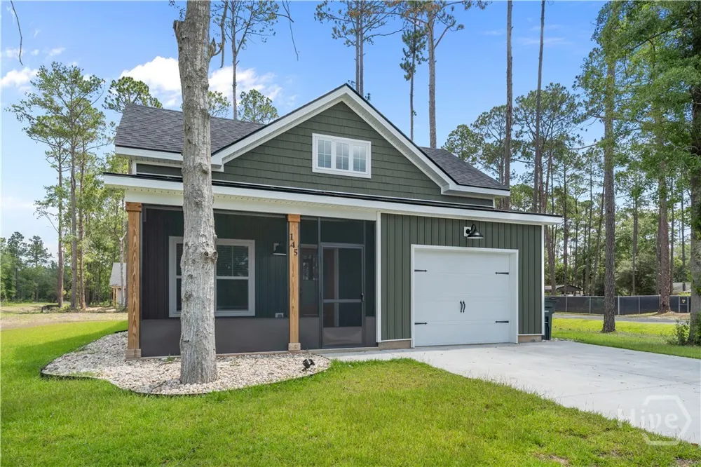145 Waters Circle Pembroke, GA 31321