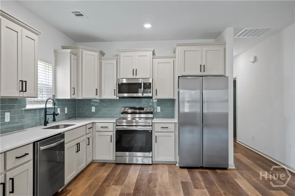 145 Waters Circle Pembroke, GA 31321