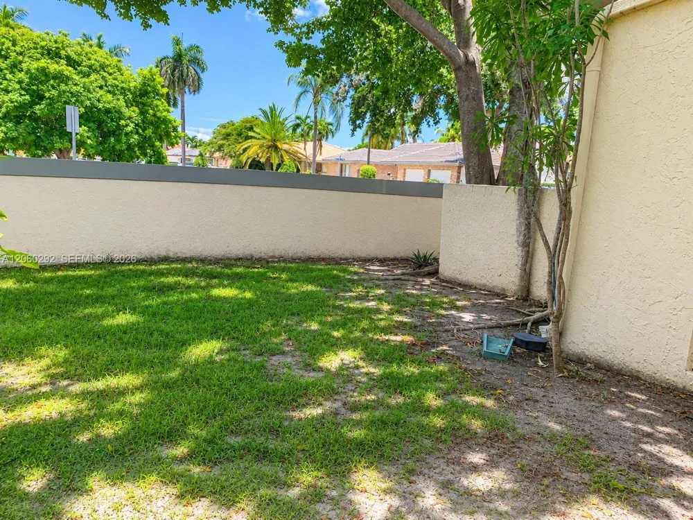 9568 SW 1st Ct #7-F Coral Springs, FL 33071