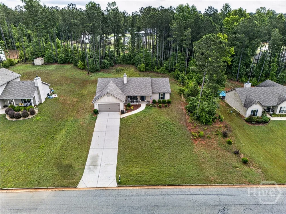 32 Armstrong Drive Mansfield, GA 30055