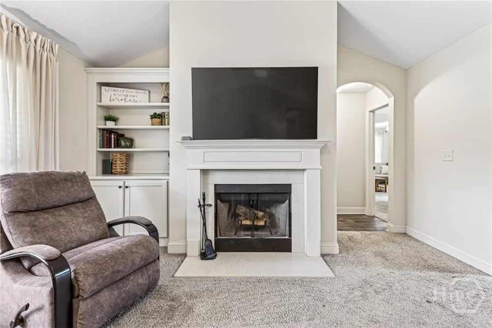 32 Armstrong Drive Mansfield, GA 30055