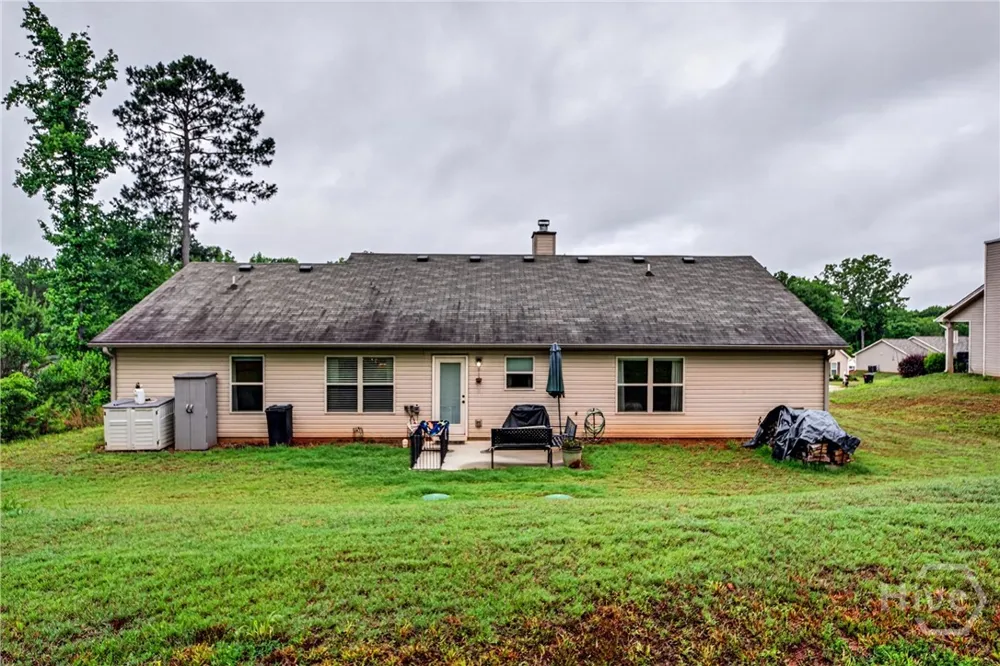 32 Armstrong Drive Mansfield, GA 30055