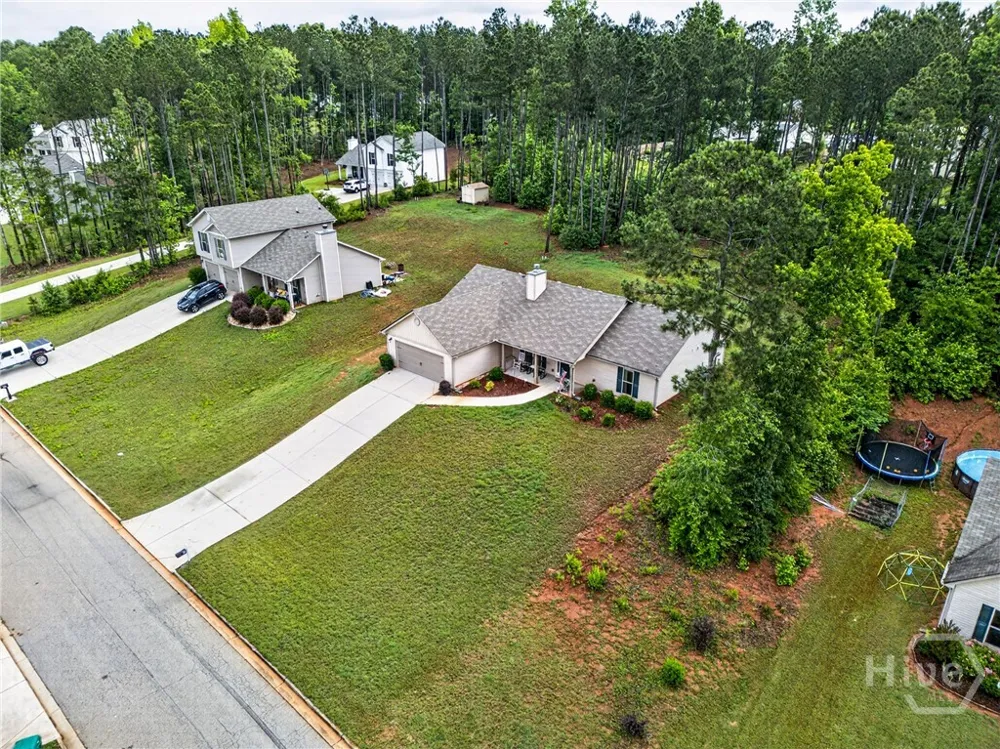32 Armstrong Drive Mansfield, GA 30055