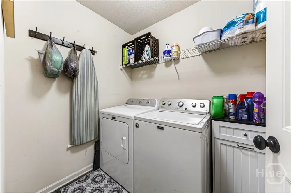 32 Armstrong Drive Mansfield, GA 30055