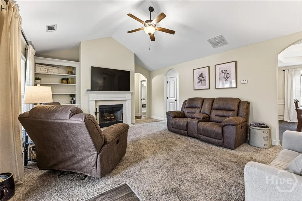 32 Armstrong Drive Mansfield, GA 30055