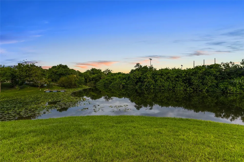 1401 GEORGETOWNE DRIVE Sarasota, FL 34232