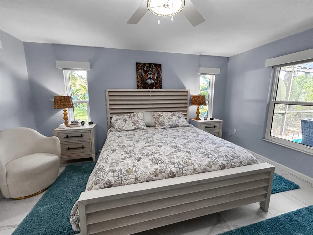 1401 GEORGETOWNE DRIVE Sarasota, FL 34232