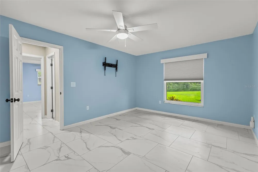 1401 GEORGETOWNE DRIVE Sarasota, FL 34232