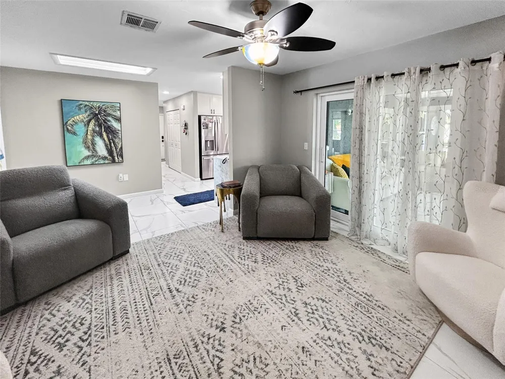 1401 GEORGETOWNE DRIVE Sarasota, FL 34232
