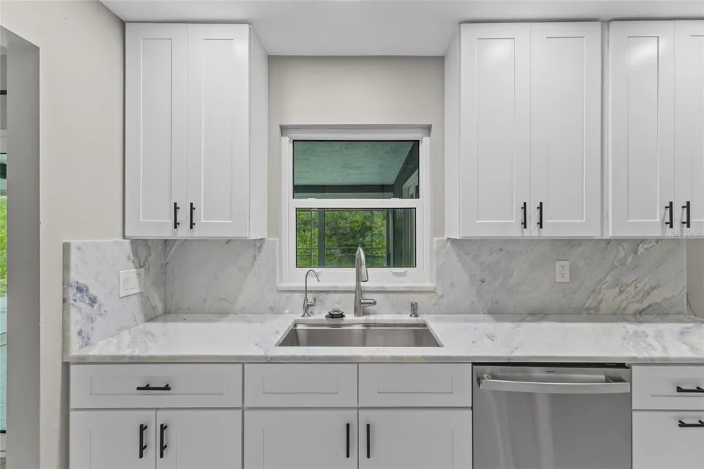 1401 GEORGETOWNE DRIVE Sarasota, FL 34232