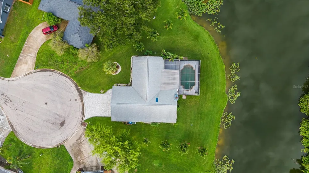 1401 GEORGETOWNE DRIVE Sarasota, FL 34232