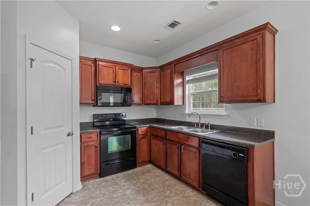 144 Murray Crossing Boulevard NE Ludowici, GA 31316