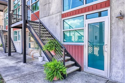 555 Berrien Street #B