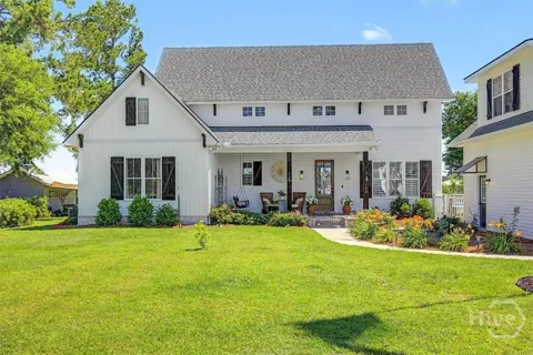 164 River Road