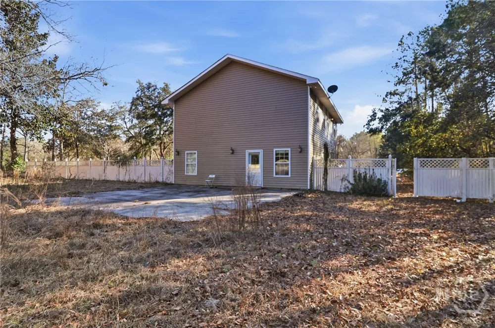 375 Pine Needle Drive Ellabell, GA 31308