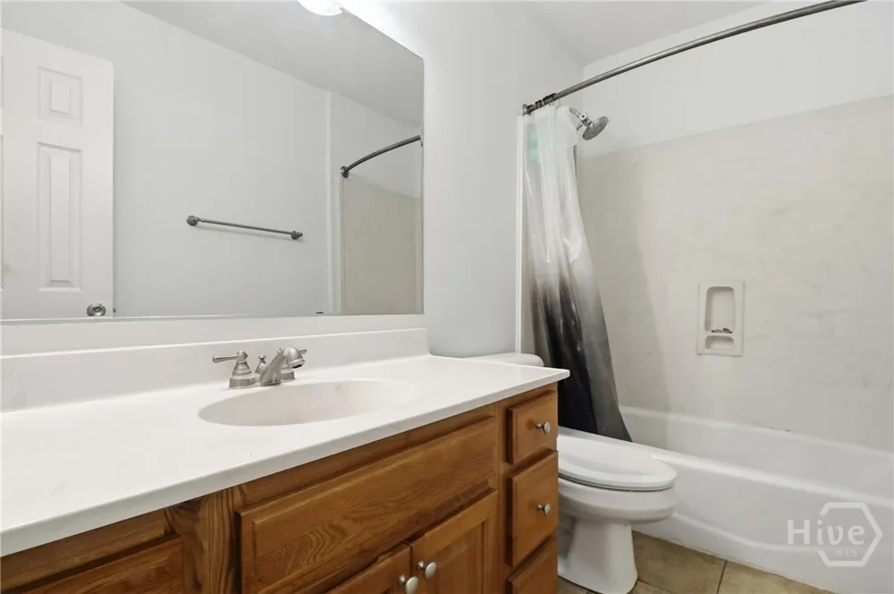 375 Pine Needle Drive Ellabell, GA 31308