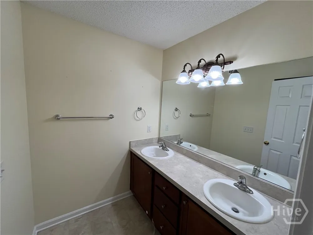 283 Lancaster Way Richmond Hill, GA 31324
