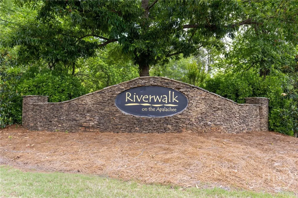 1441 Riverwalk Road Bishop, GA 30621