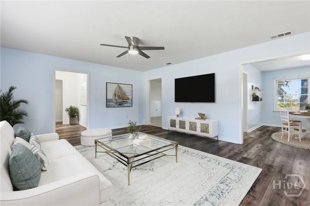1613 Lake Drive Midway, GA 31320