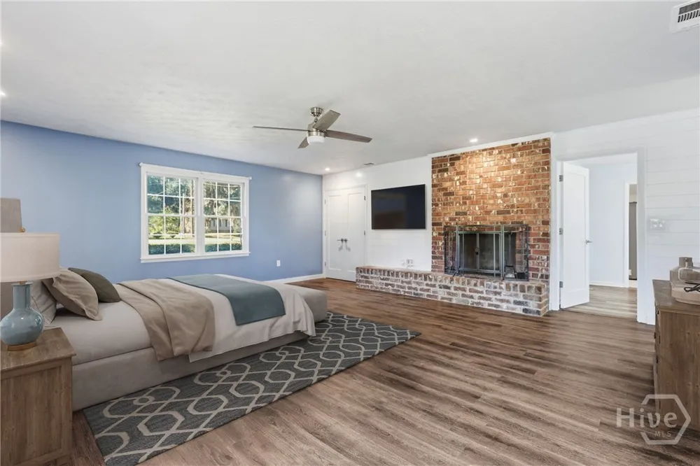 1613 Lake Drive Midway, GA 31320